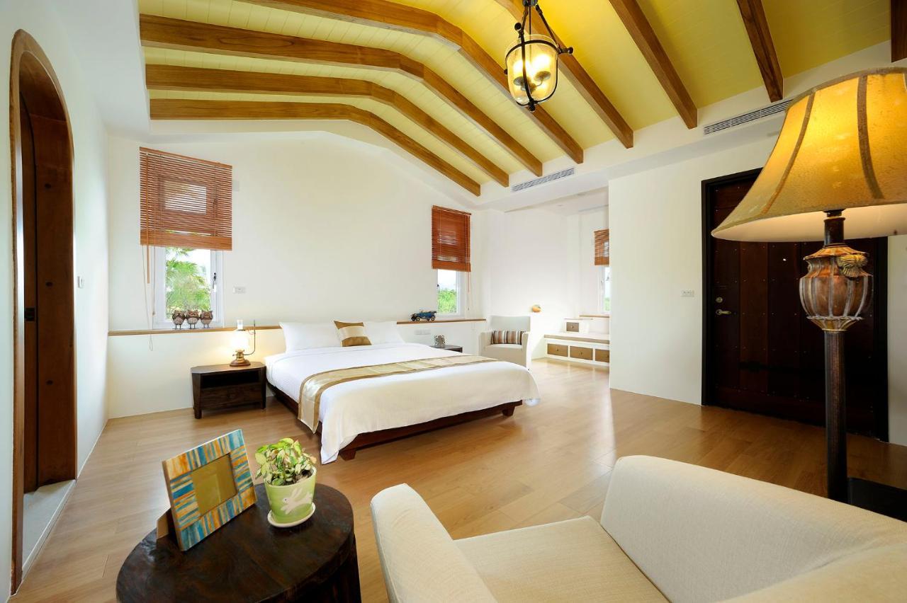 Sunlax B&B Yilan Exterior photo