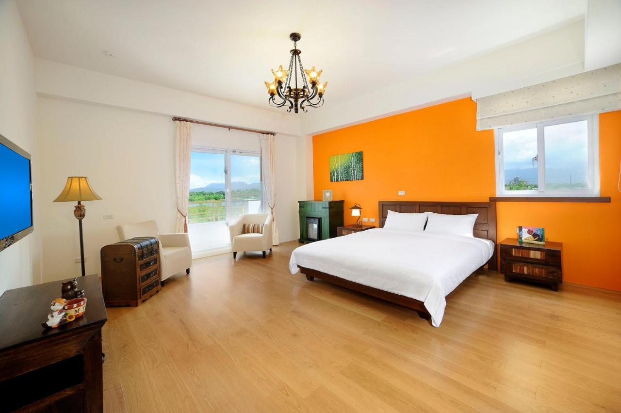 Sunlax B&B Yilan Exterior photo