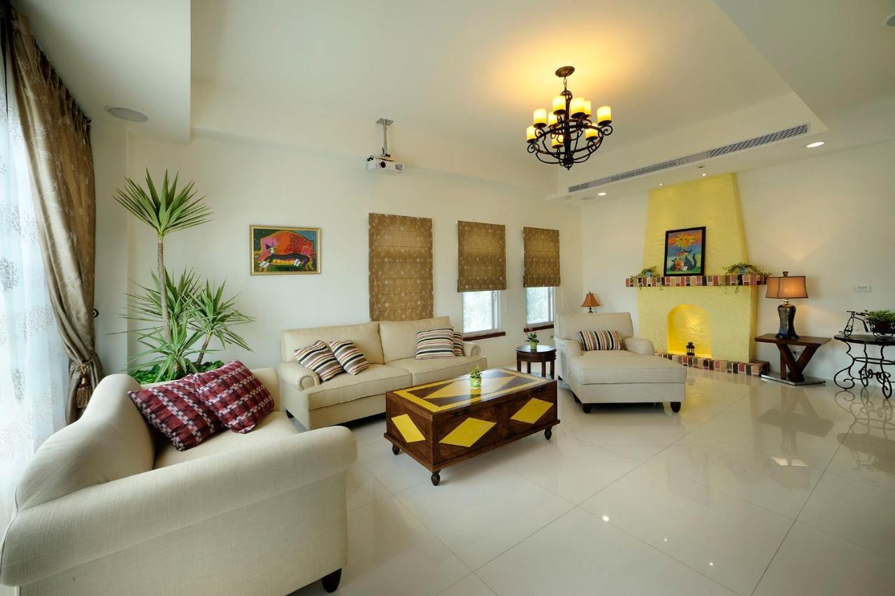 Sunlax B&B Yilan Exterior photo